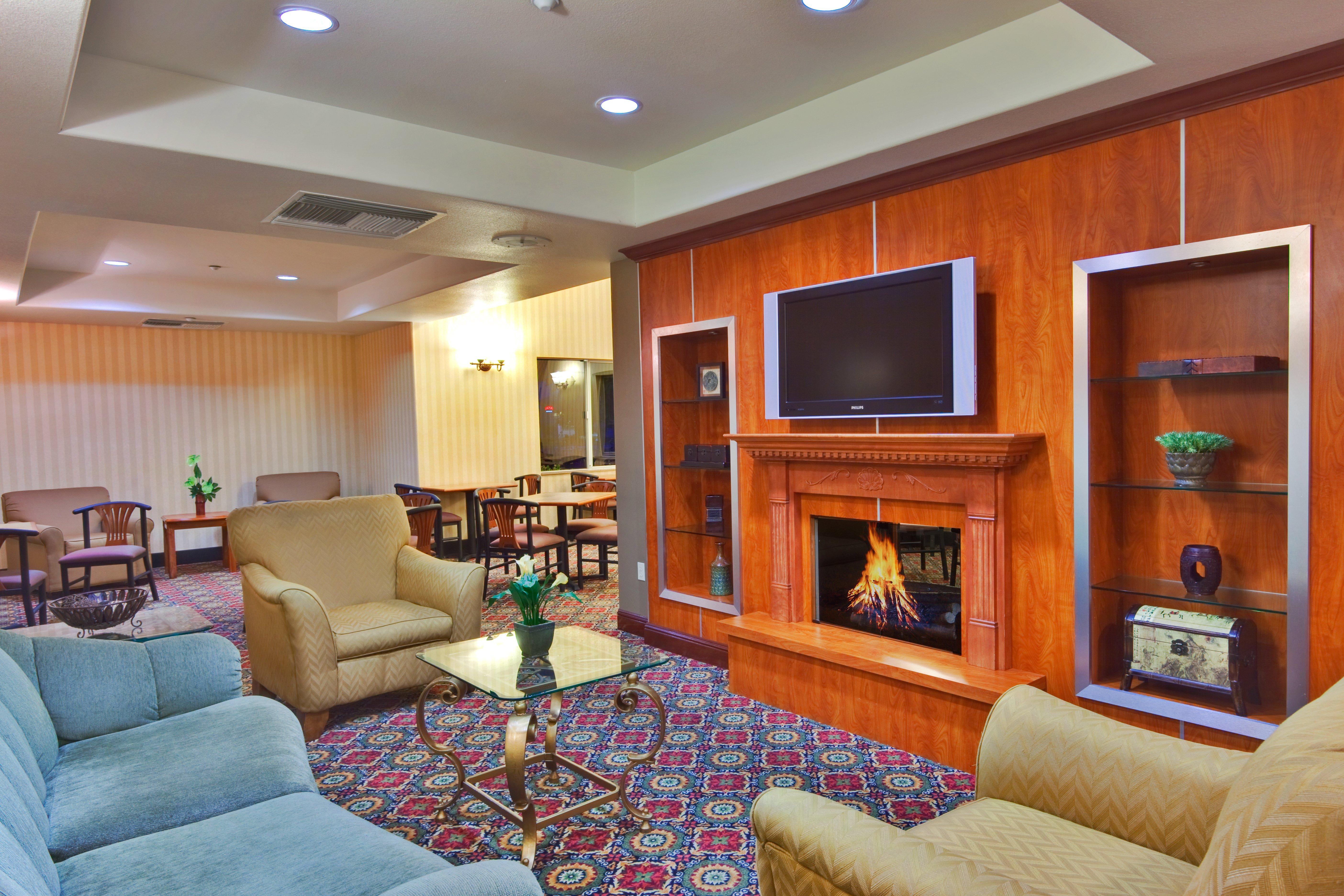 Hotel Express & Ontario Airport-mills Mall By Ihg