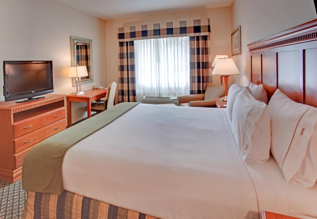 Express & Ontario Airport-mills Mall By Ihg Hotel